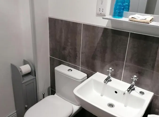 Shoulder Of Mutton Hotel